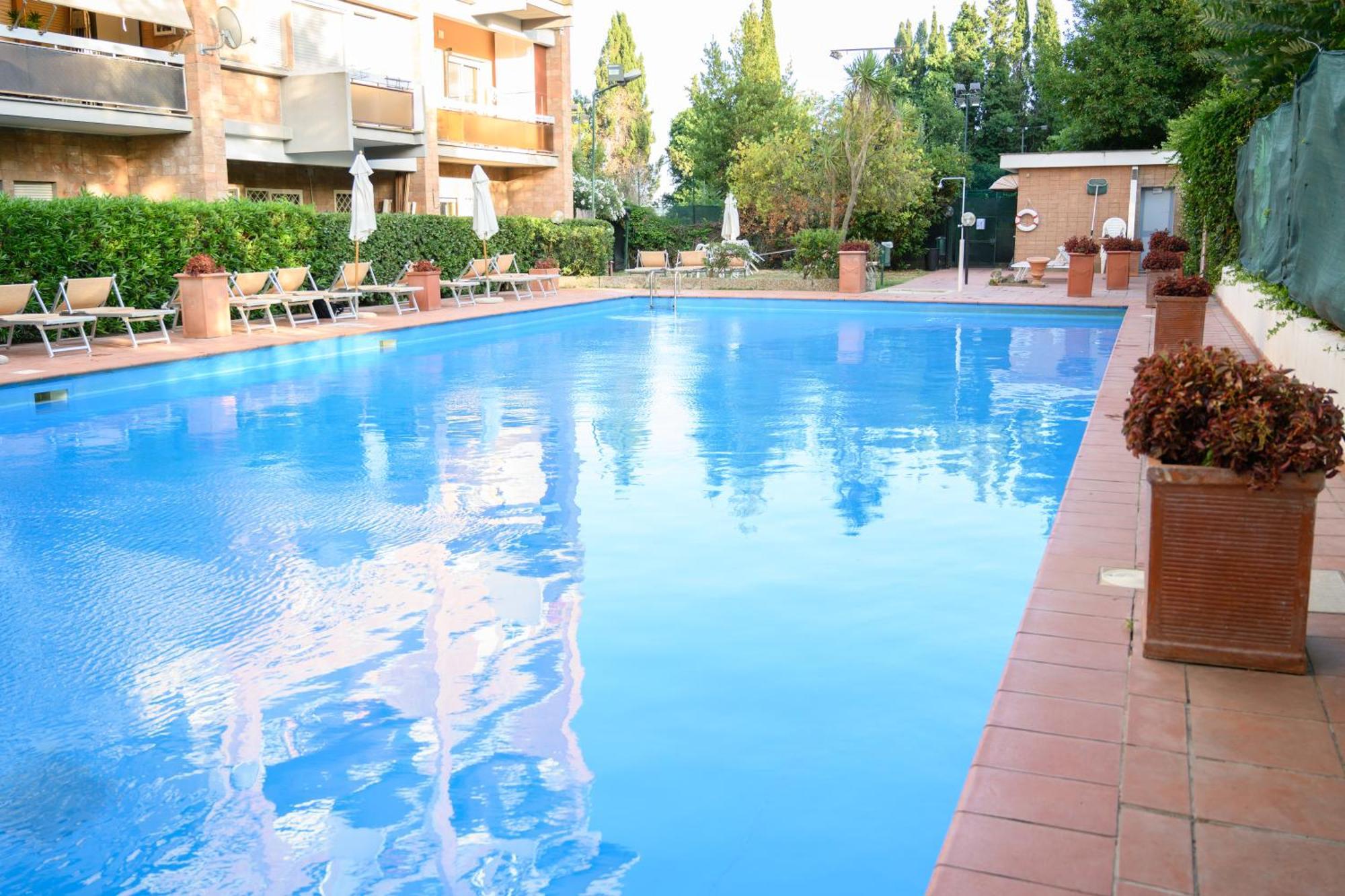 Laura Sweet Home Con Piscina Rome Luaran gambar