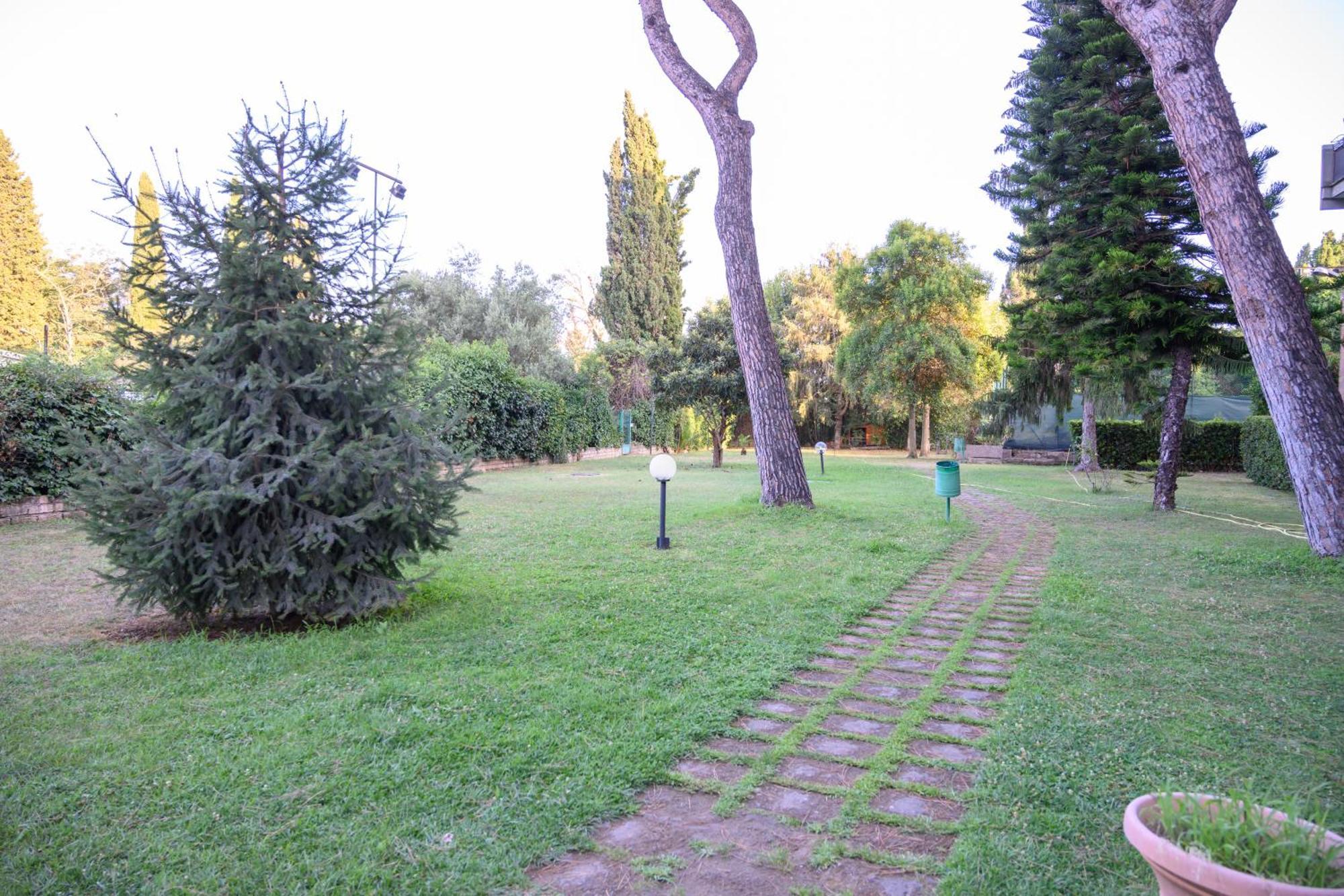 Laura Sweet Home Con Piscina Rome Luaran gambar